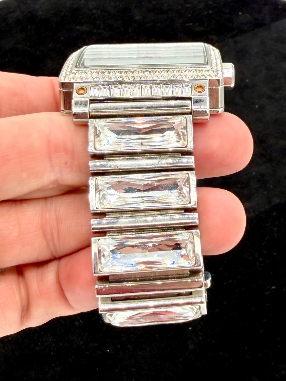 Michael Kors MK-5728 Women's Silver Crystal Pave Square Watch (Dead Battery) - Picture 5 of 15